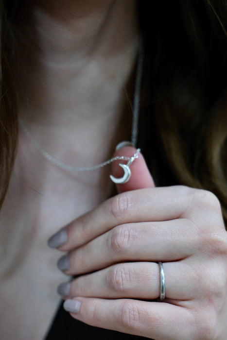 Luna Necklace