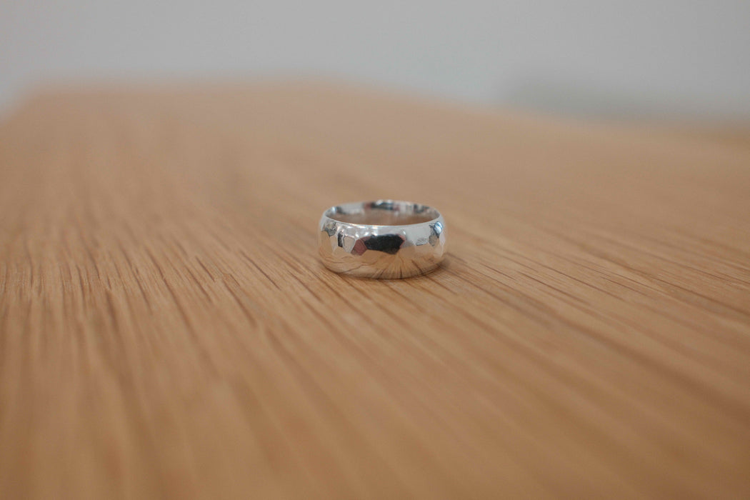 Thalassa Ring