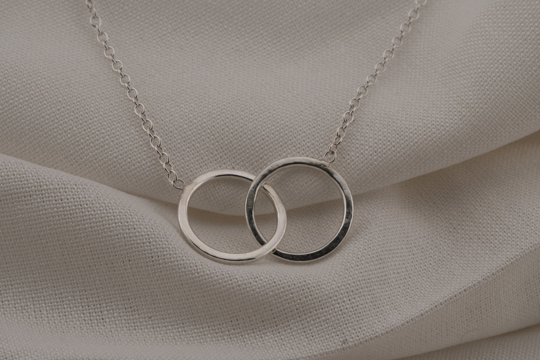 Bond Necklace Full