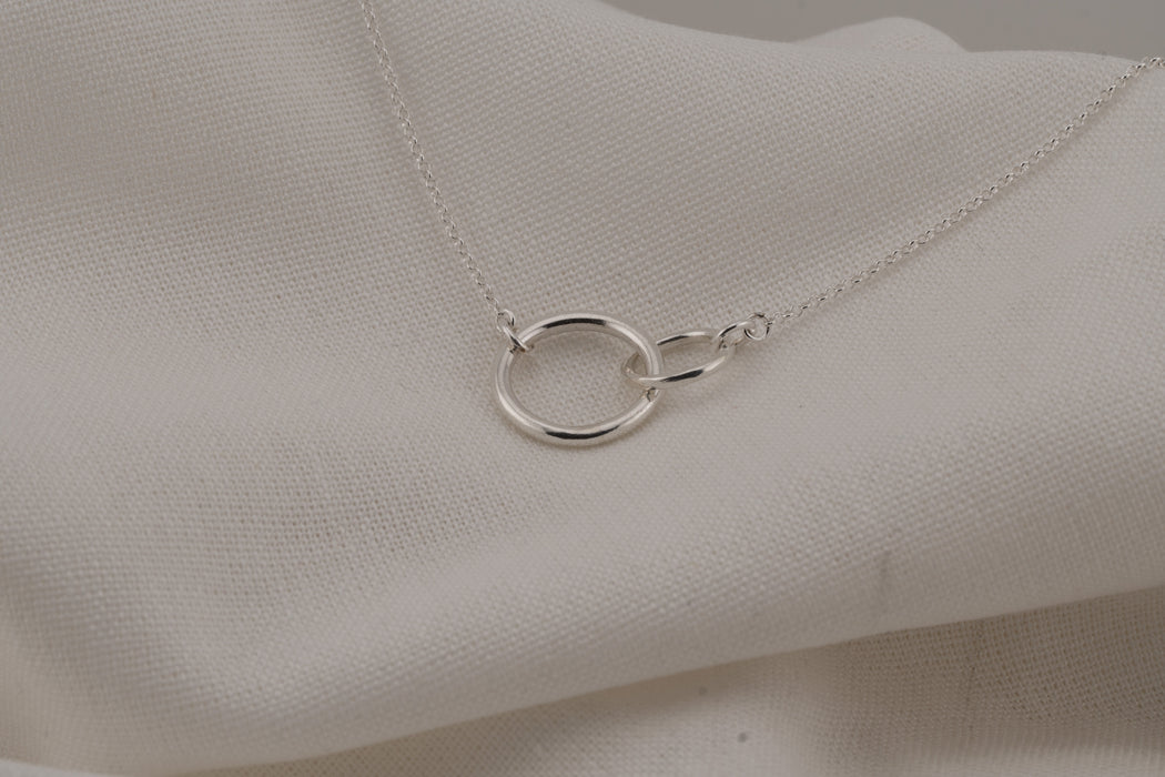 Bond Necklace Classic