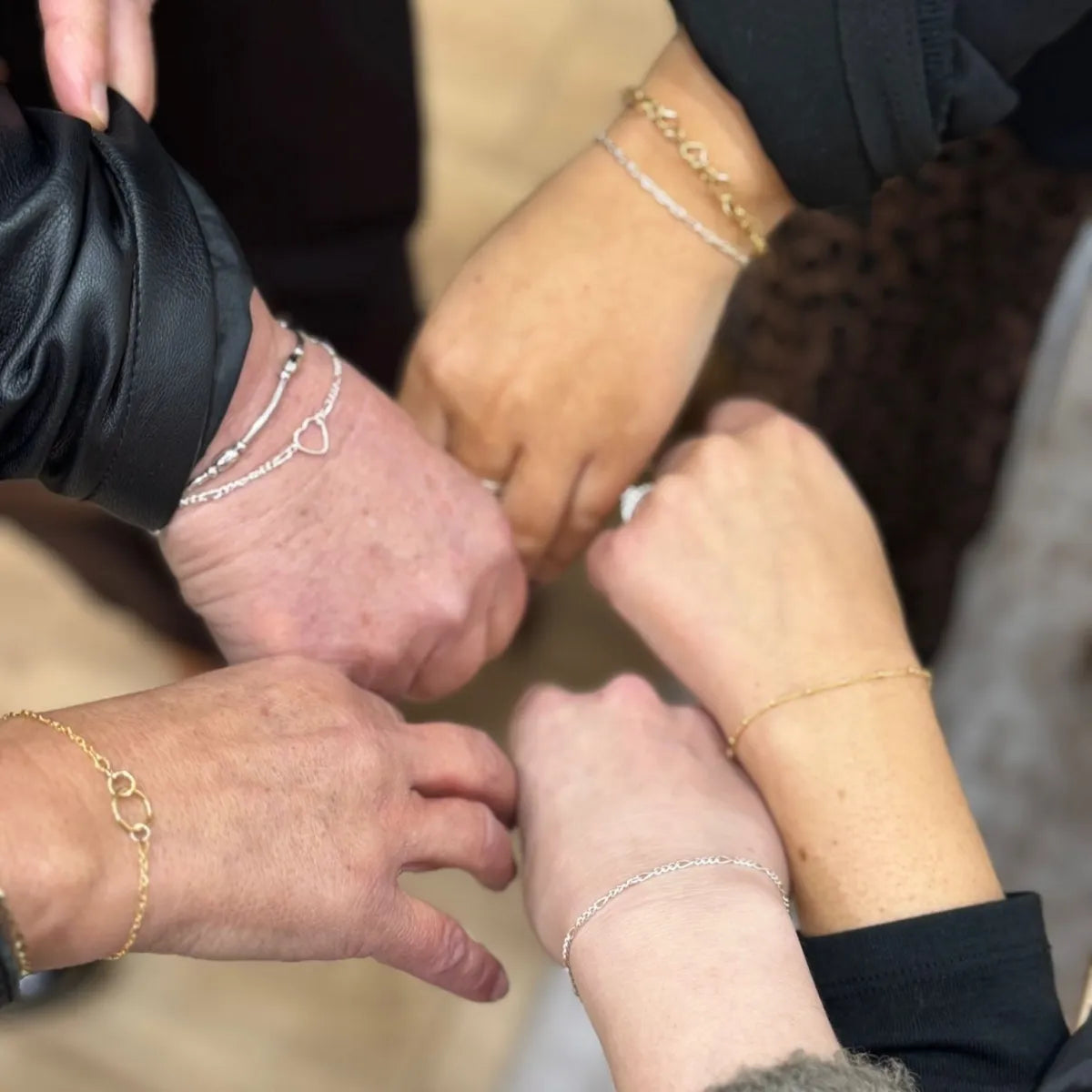 Private permanent jewellery party at Hara Studio